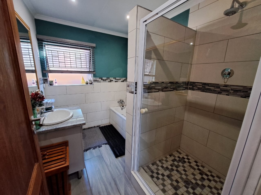 4 Bedroom Property for Sale in Cashan North West